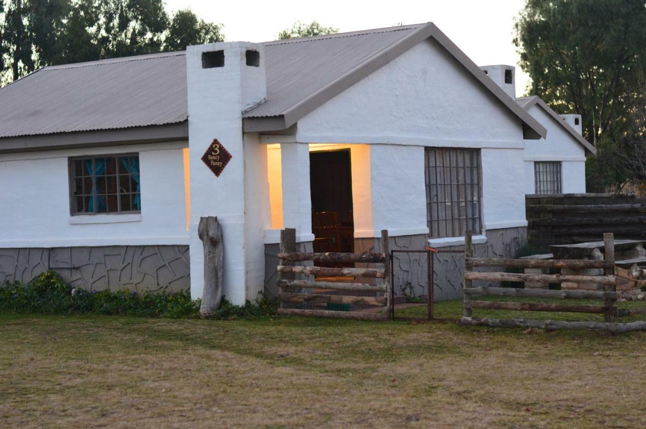 Dullstroom On The Dam エクステリア 写真